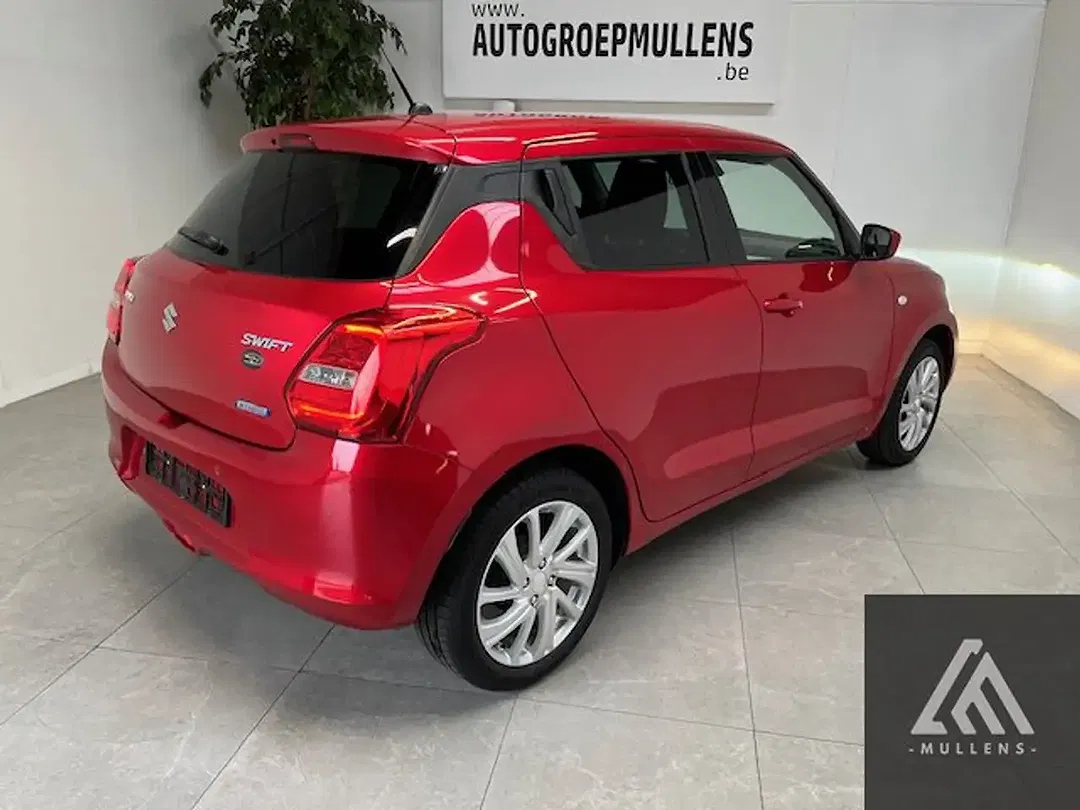 Suzuki Swift MHEV - Thumbnail 4