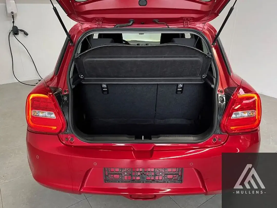 Suzuki Swift MHEV - Thumbnail 6