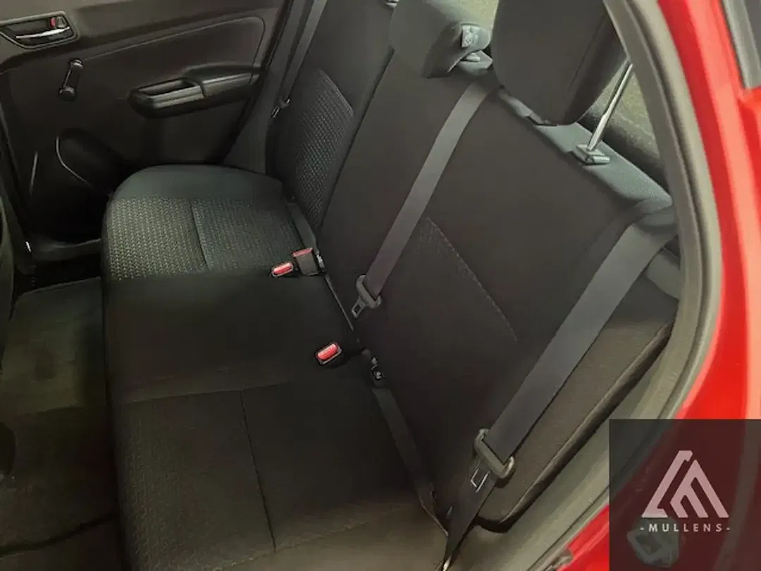 Suzuki Swift MHEV - Thumbnail 9