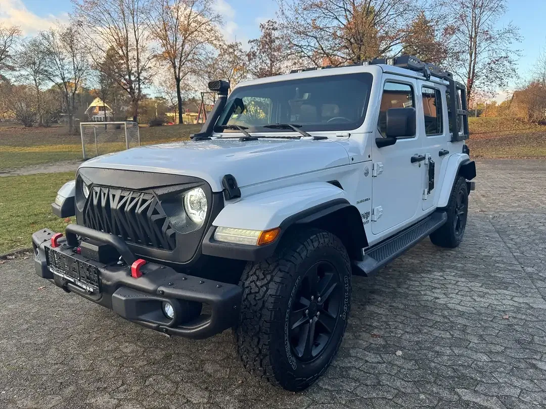 Jeep Wrangler 3.6 4x4 Unlimited Sahara - foto 1