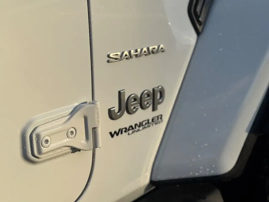 Jeep Wrangler 3.6 4x4 Unlimited Sahara - Thumbnail 10