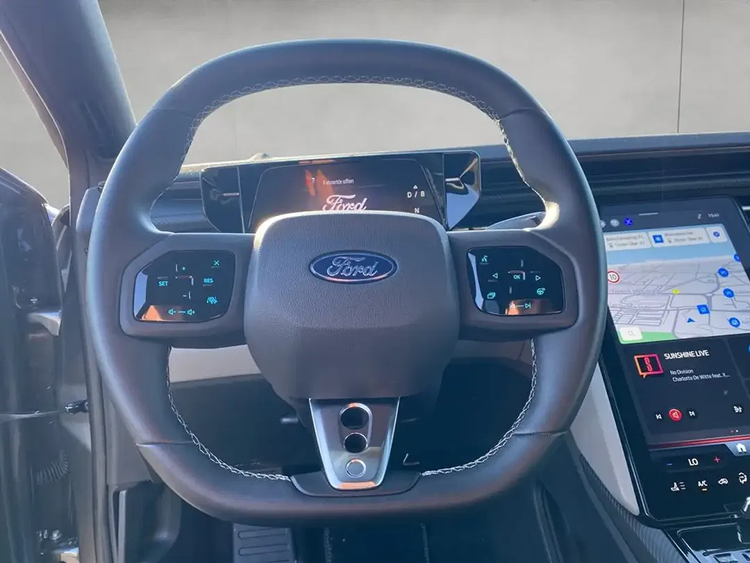 Ford Capri Premium - Thumbnail 13