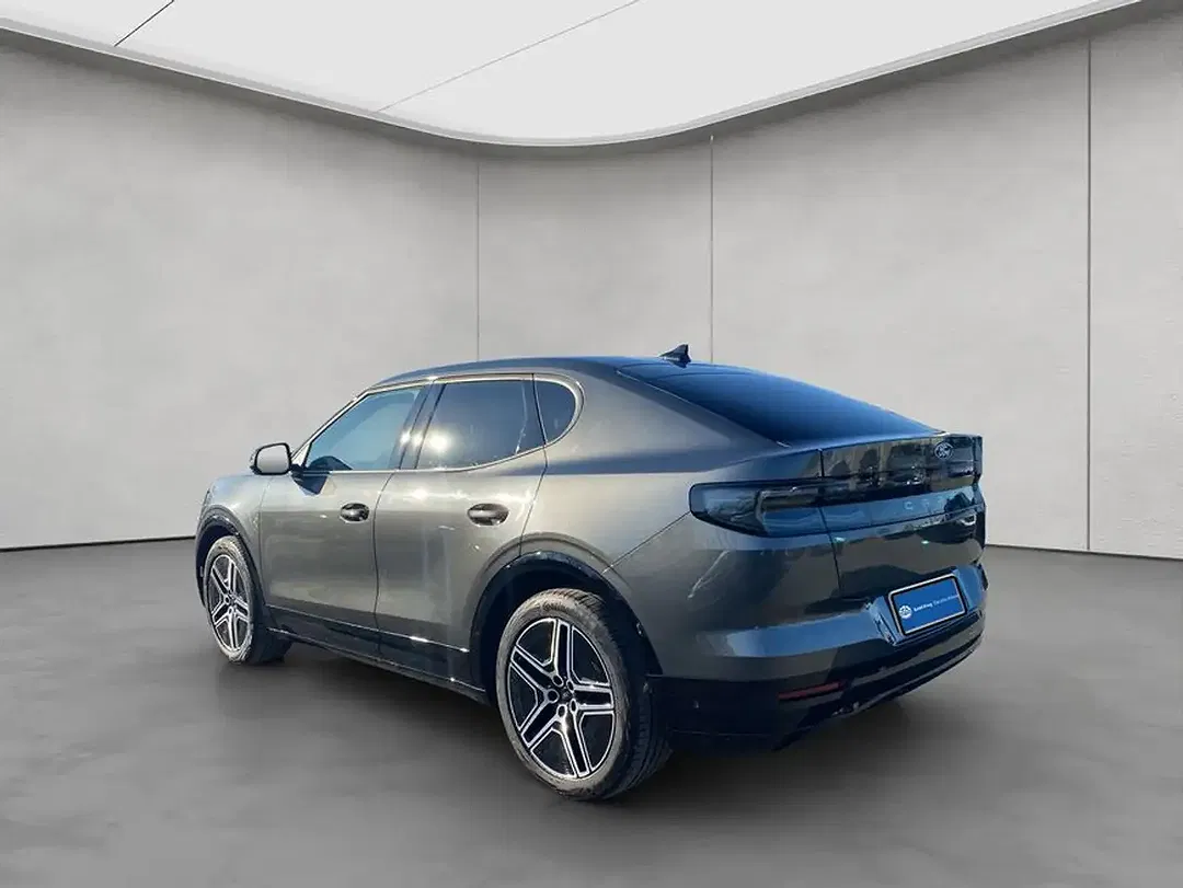 Ford Capri Premium - Thumbnail 5