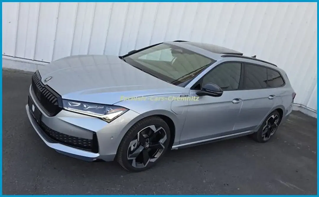 Skoda Superb Hybrid Sportline - foto 2