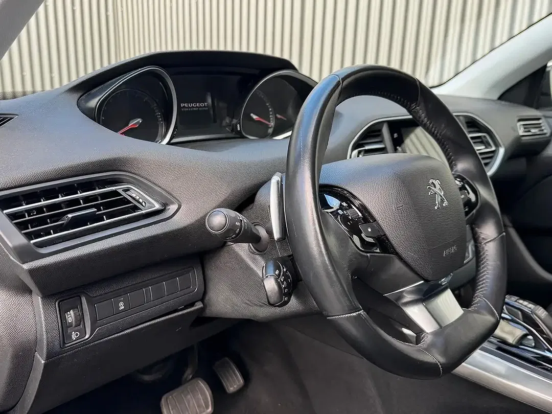 Peugeot 308 Active Pack - Thumbnail 13