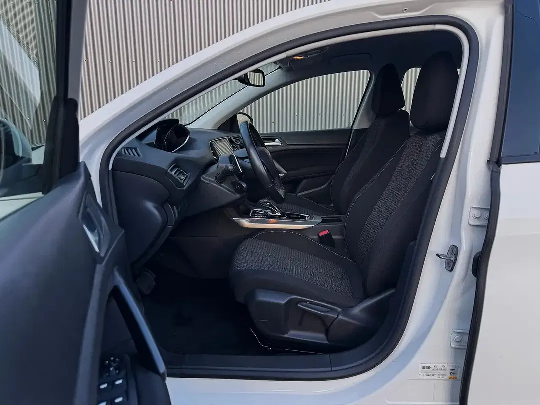 Peugeot 308 Active Pack - Thumbnail 9