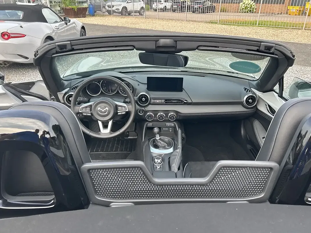 Mazda MX-5 Homura - Thumbnail 6