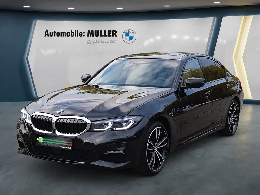 BMW 330 xDrive M Sport - Afbeelding 1
