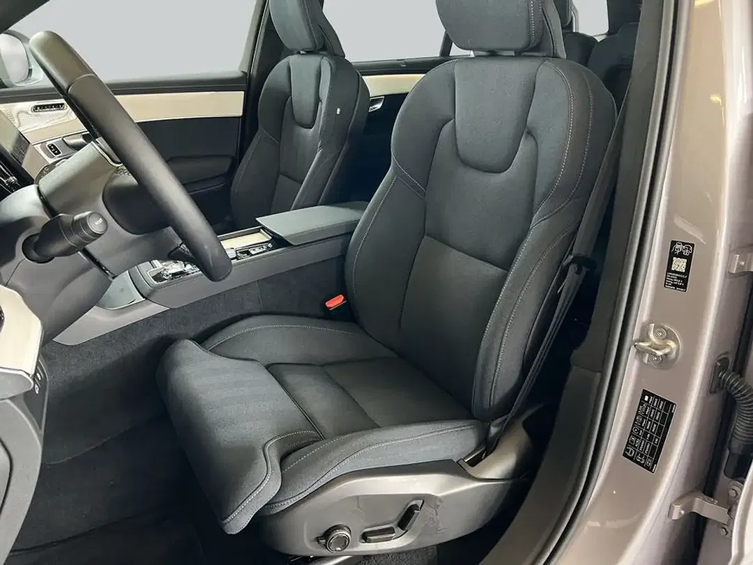Volvo XC90 T8 AWD Ultra Bright - Thumbnail 9