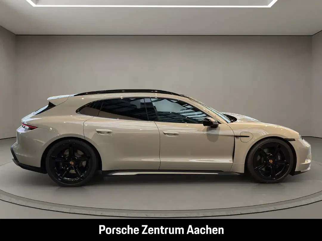 Porsche Taycan Sport Turismo Edition - Thumbnail 10