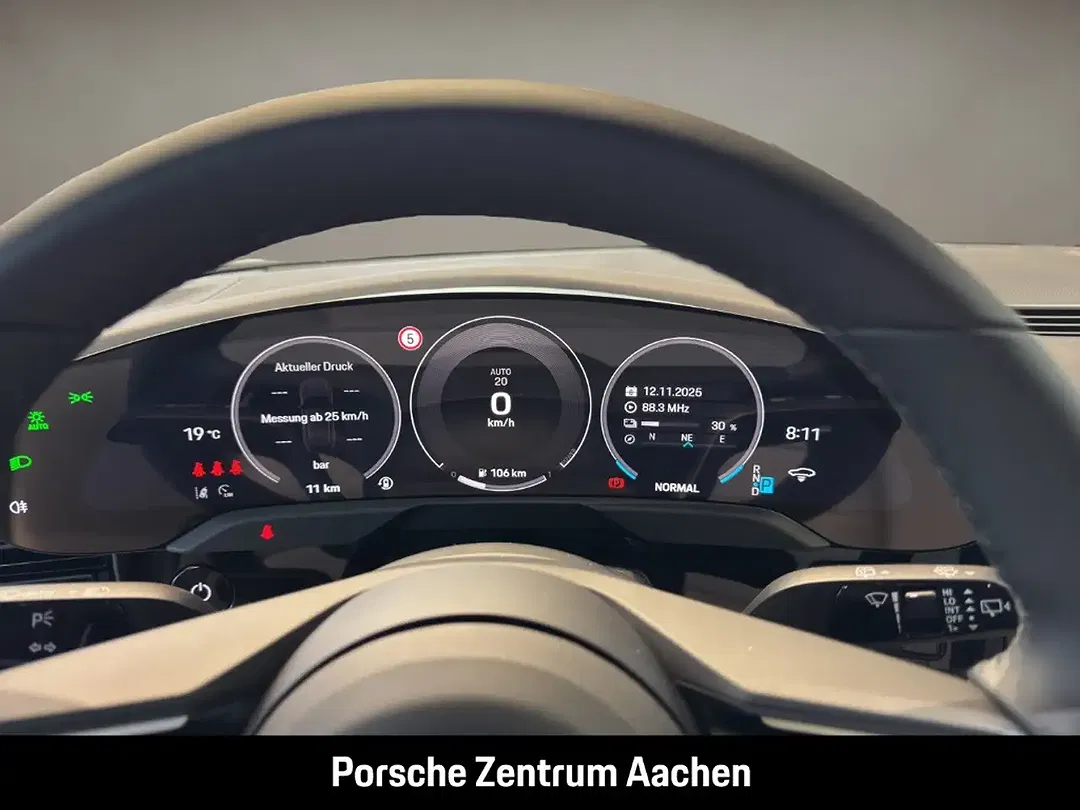 Porsche Taycan Sport Turismo Edition - Thumbnail 15