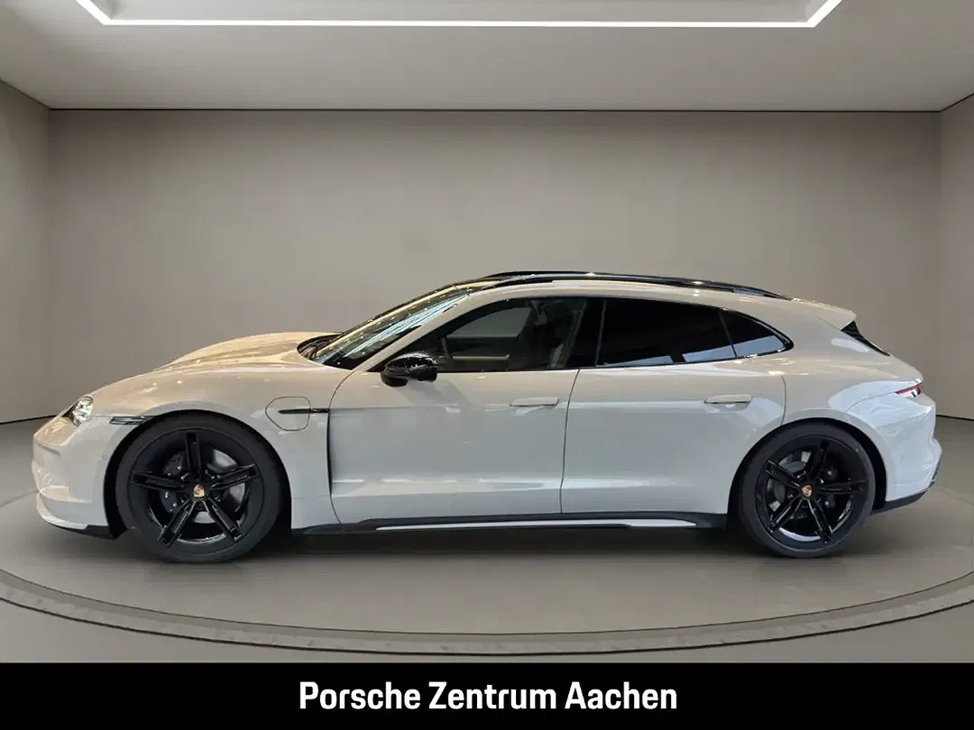 Porsche Taycan Sport Turismo Edition - Thumbnail 2