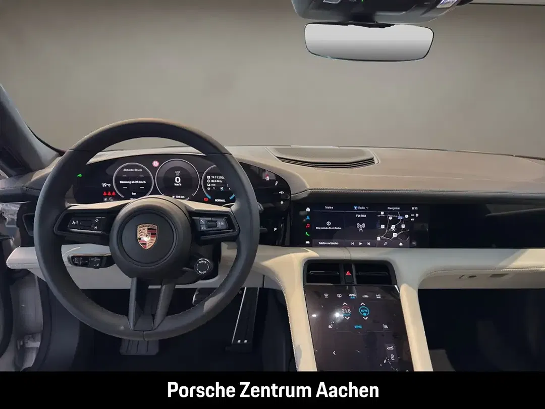 Porsche Taycan Sport Turismo Edition - Thumbnail 4