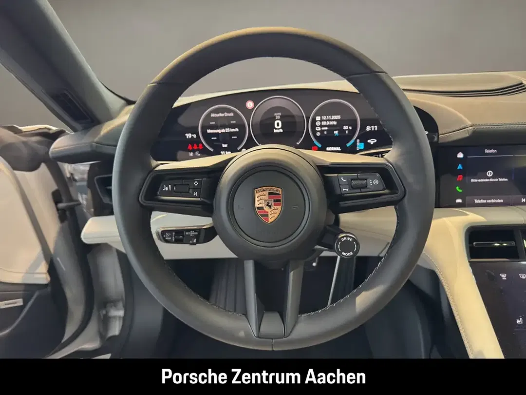 Porsche Taycan Sport Turismo Edition - Thumbnail 6