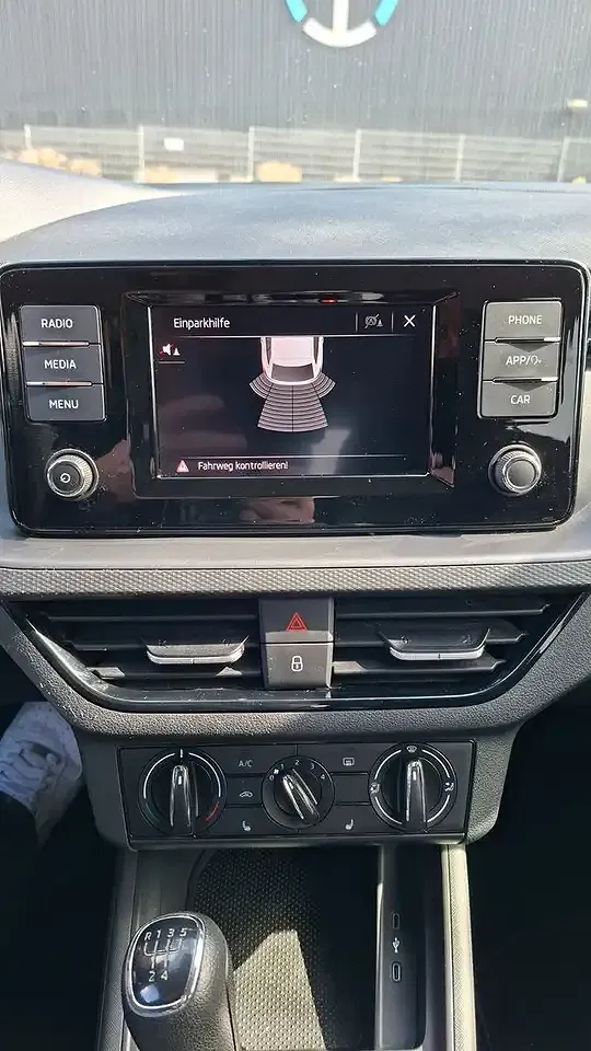 Skoda Scala 1.0 TSI - Thumbnail 11