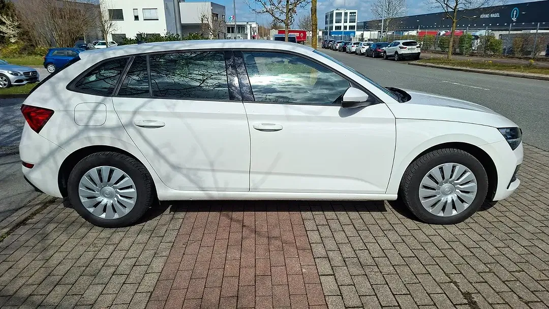 Skoda Scala 1.0 TSI - foto 2