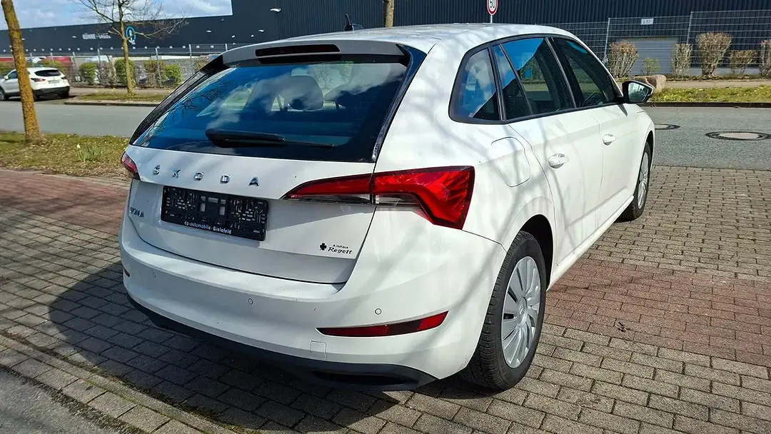 Skoda Scala 1.0 TSI - Thumbnail 3