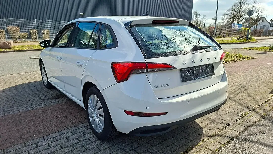 Skoda Scala 1.0 TSI - Thumbnail 4