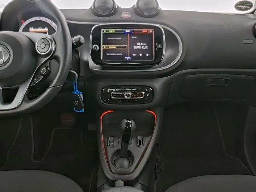 smart forTwo - Thumbnail 9