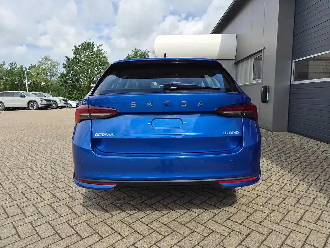 Skoda Octavia 1.5 TSI MHEV DSG Combi Selection - Thumbnail 3