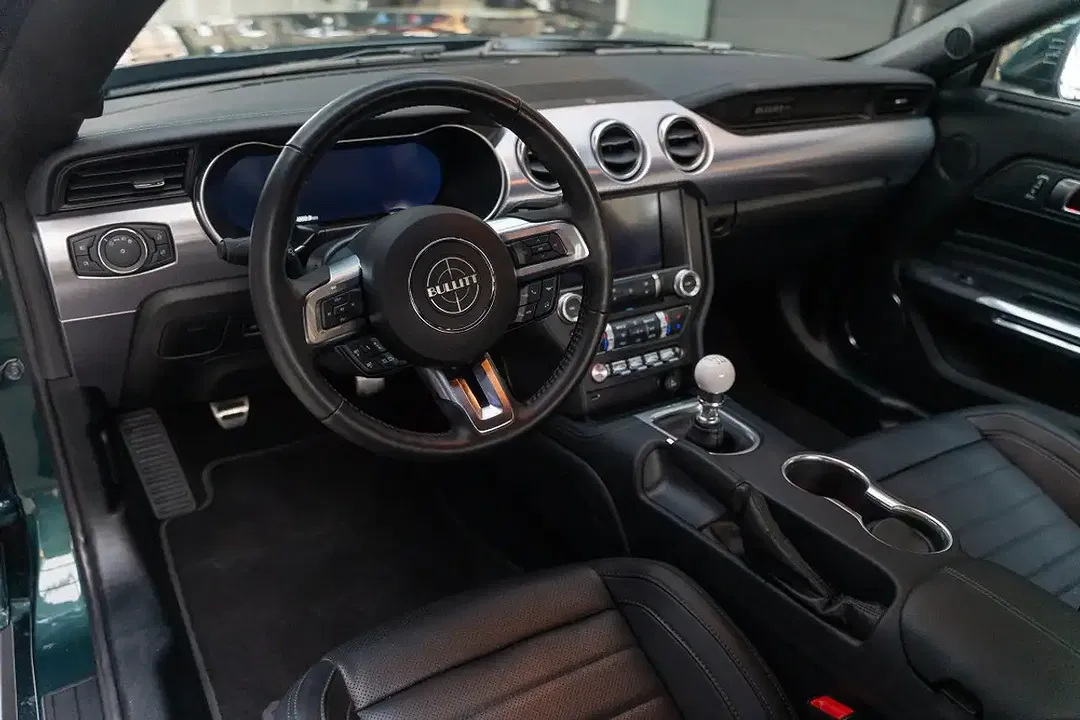 Ford Mustang 5.0 - foto 2