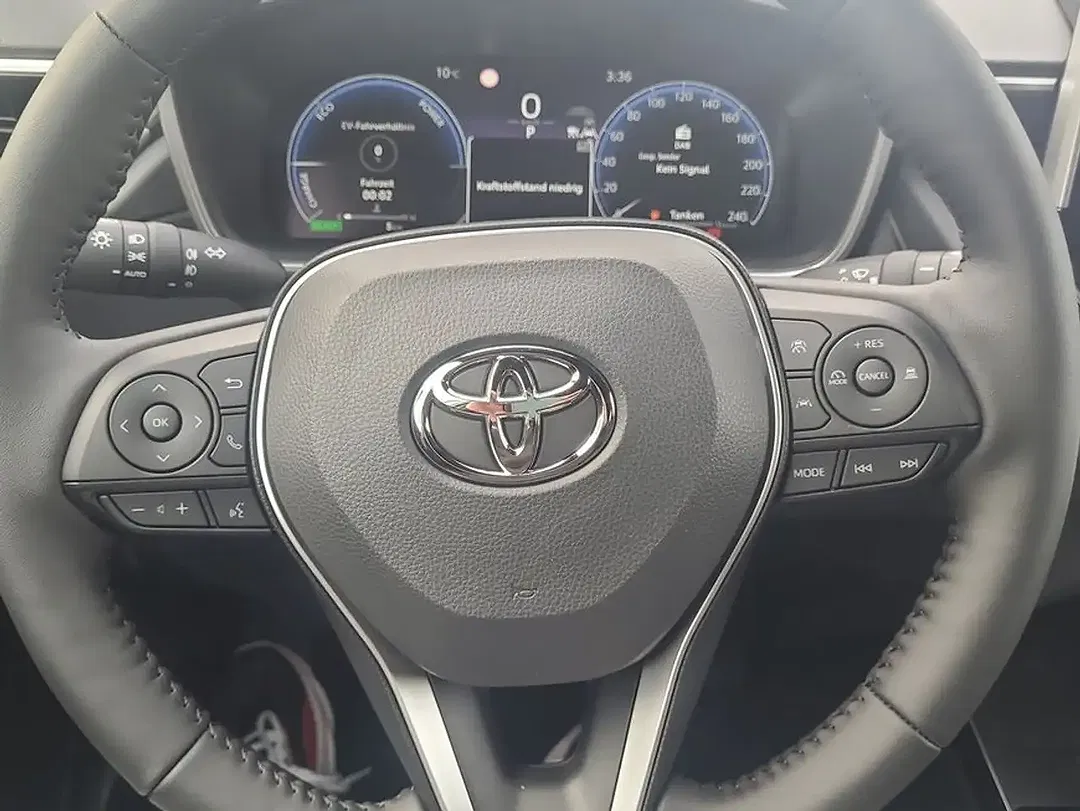 Toyota Corolla Cross VVT-i Hybrid Teamplayer - Thumbnail 11