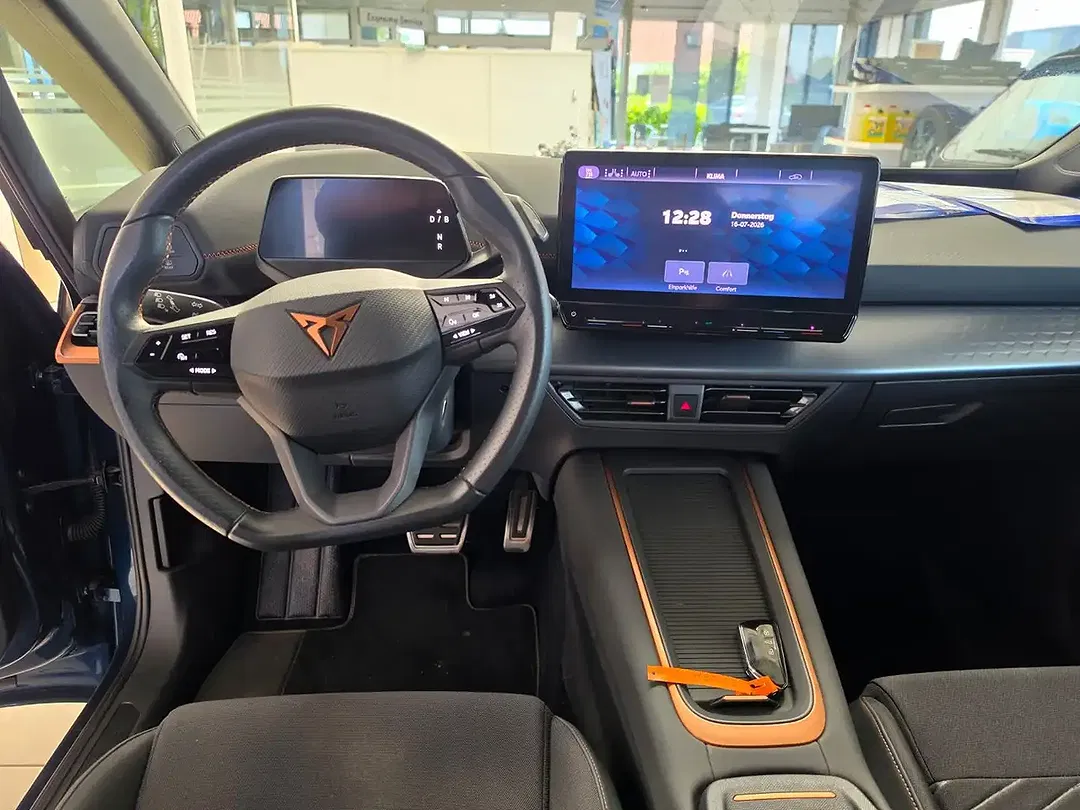 CUPRA Born - Thumbnail 6