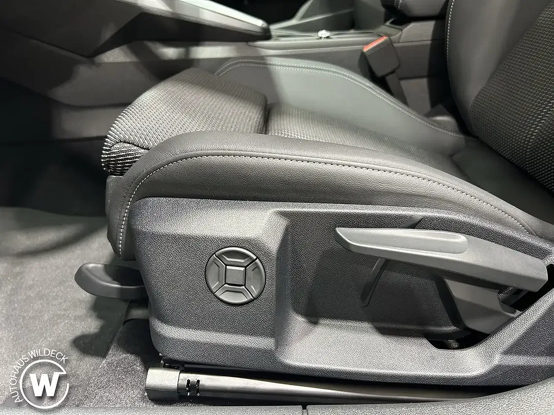 Audi A3 Matrix LED Sportback S line - Thumbnail 18