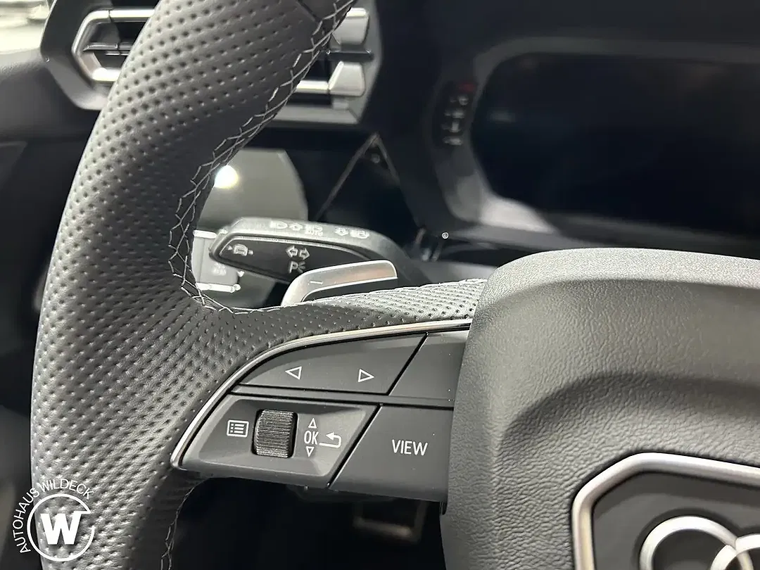 Audi A3 Matrix LED Sportback S line - Thumbnail 20