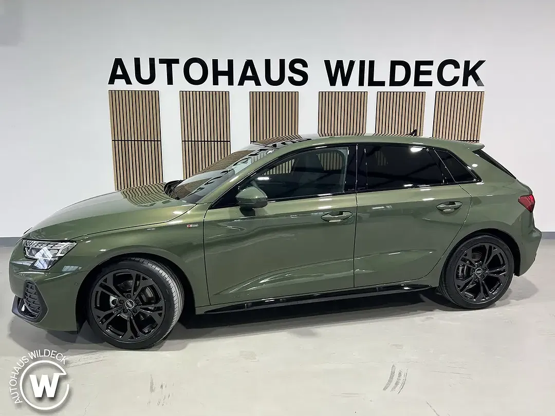 Audi A3 Matrix LED Sportback S line - Thumbnail 4