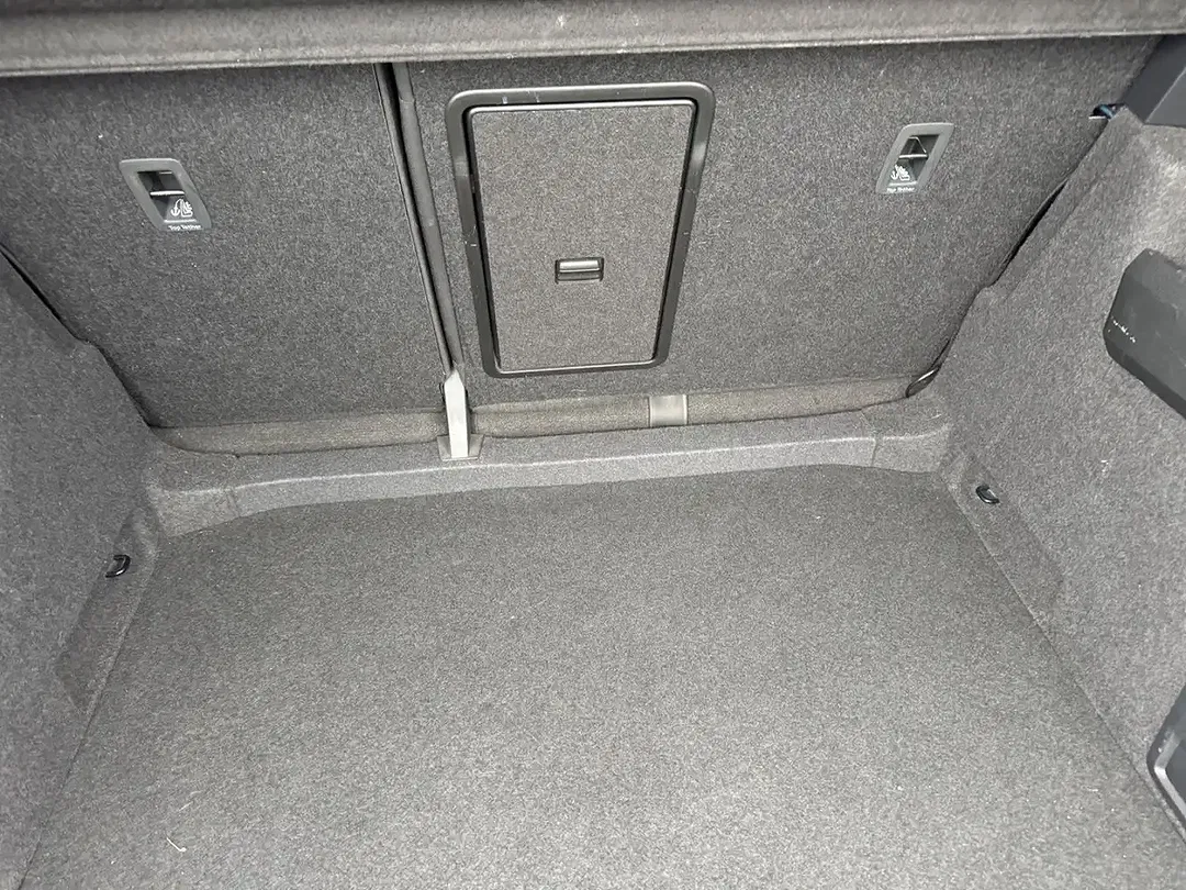 Skoda Karoq 1.0 TSI Tour - foto 12