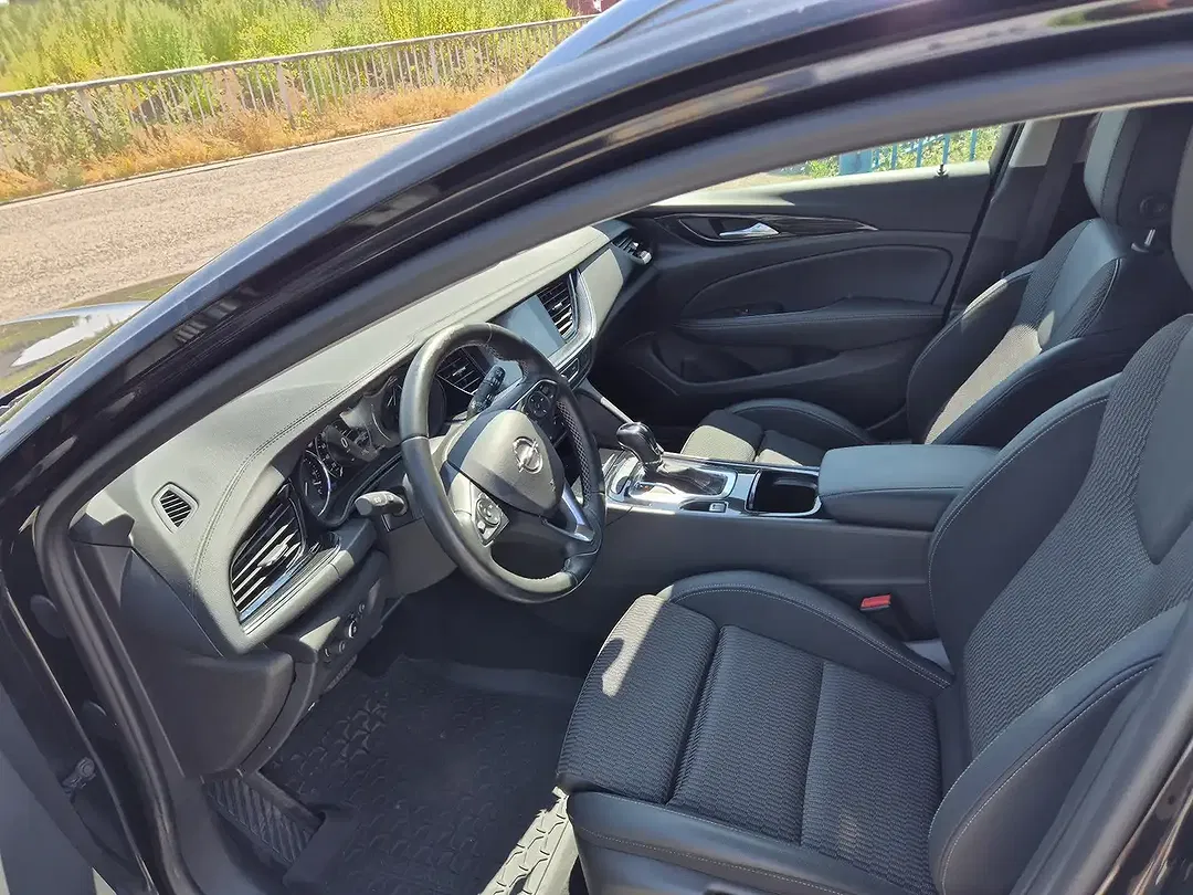 Opel Insignia Innovation - Thumbnail 6