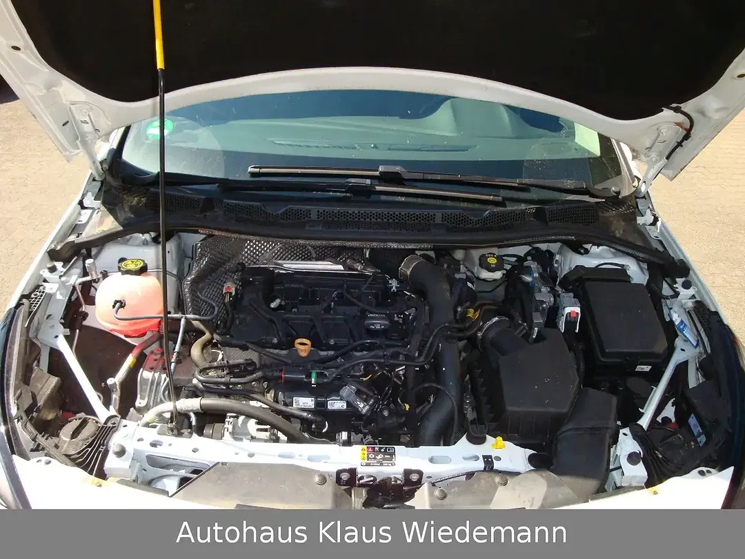 Opel Astra 1.2 Turbo Edition - Thumbnail 10