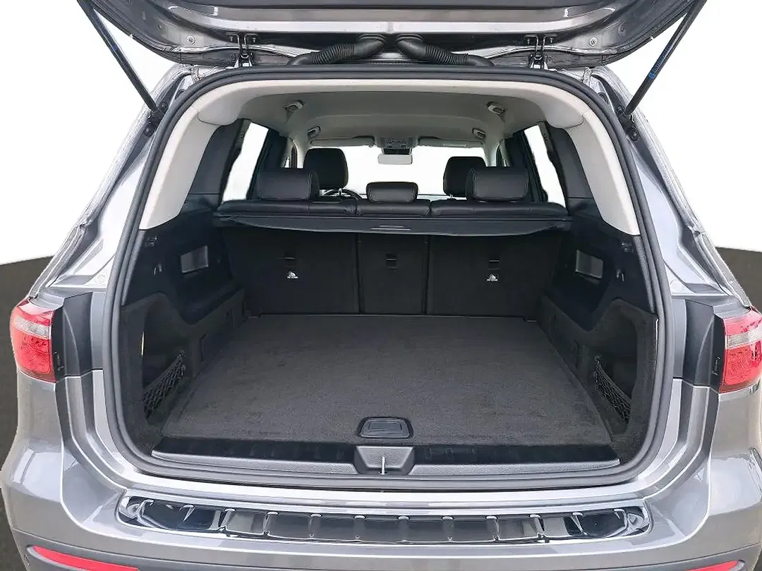 Mercedes-Benz GLB 200 - Thumbnail 10
