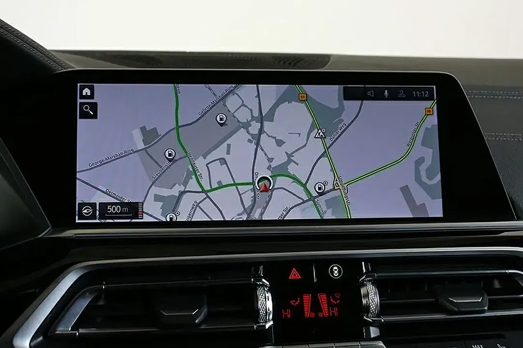 BMW X5 M - Thumbnail 4