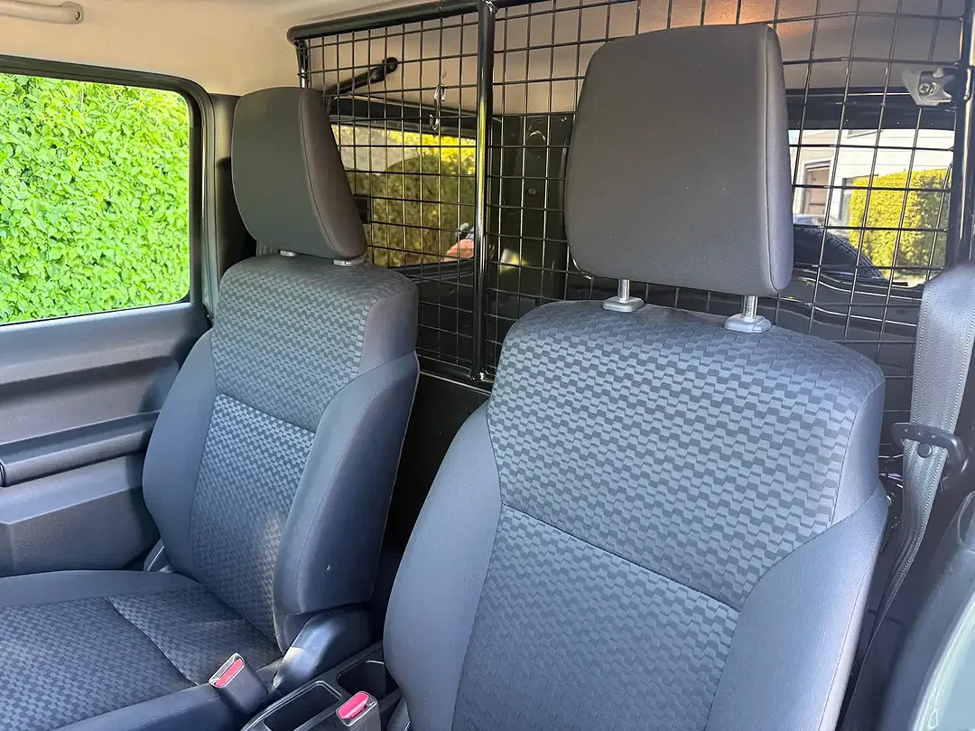 Suzuki Jimny 1.5 4x4 - Thumbnail 12