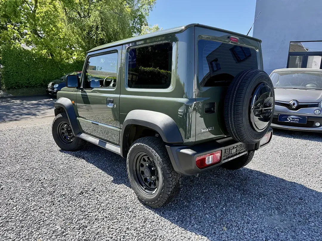Suzuki Jimny 1.5 4x4 - Thumbnail 3