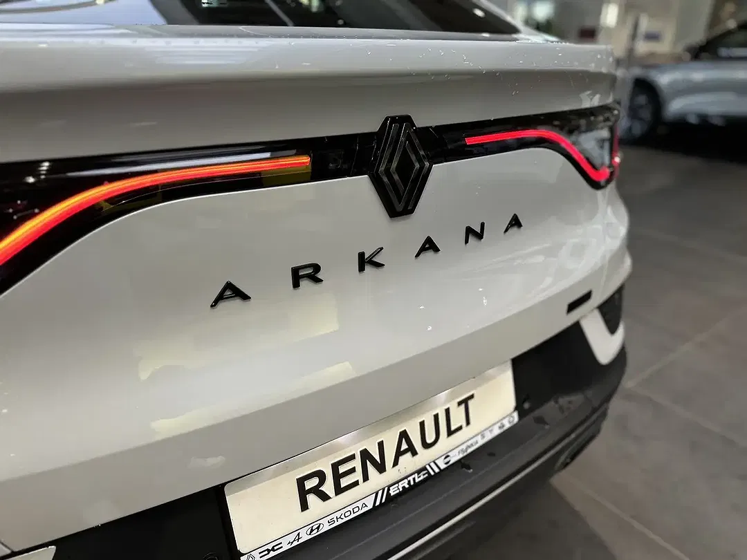 Renault Arkana Hybrid Esprit Alpine - Thumbnail 13