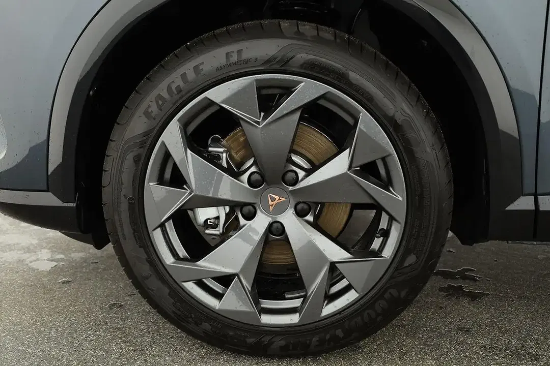 CUPRA Formentor 1.5 eTSI DSG Matrix LED - Thumbnail 15