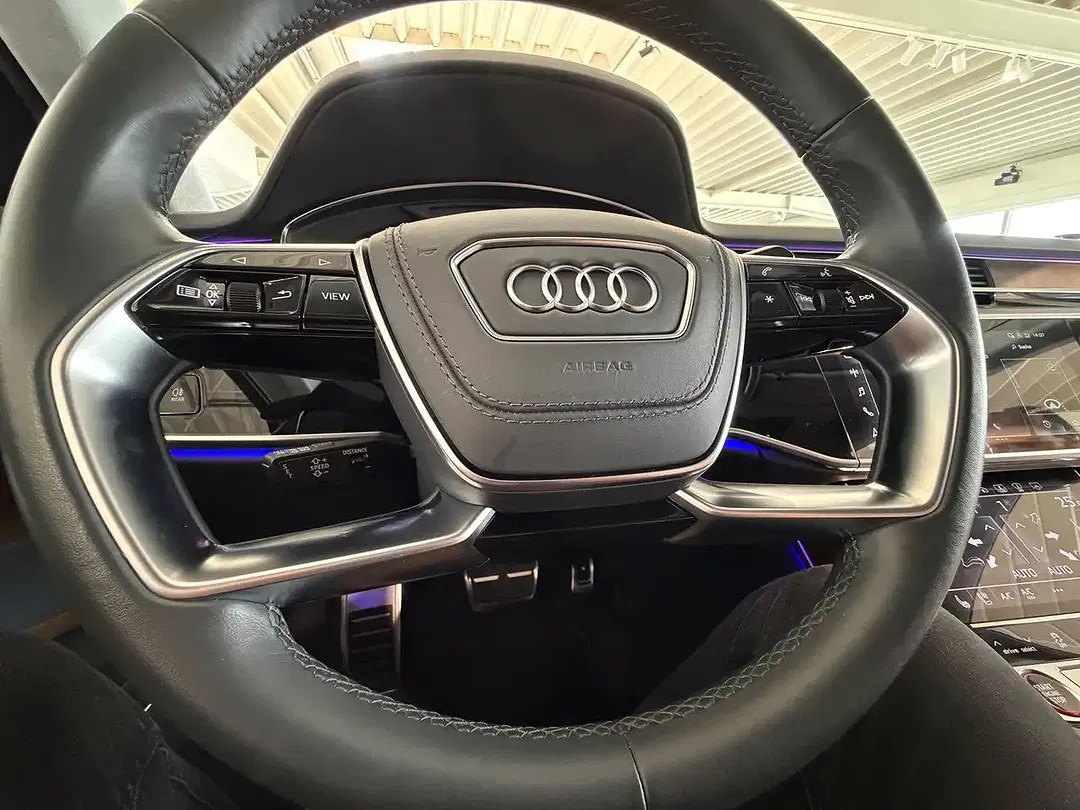 Audi S8 4.0 TFSI quattro - foto 15