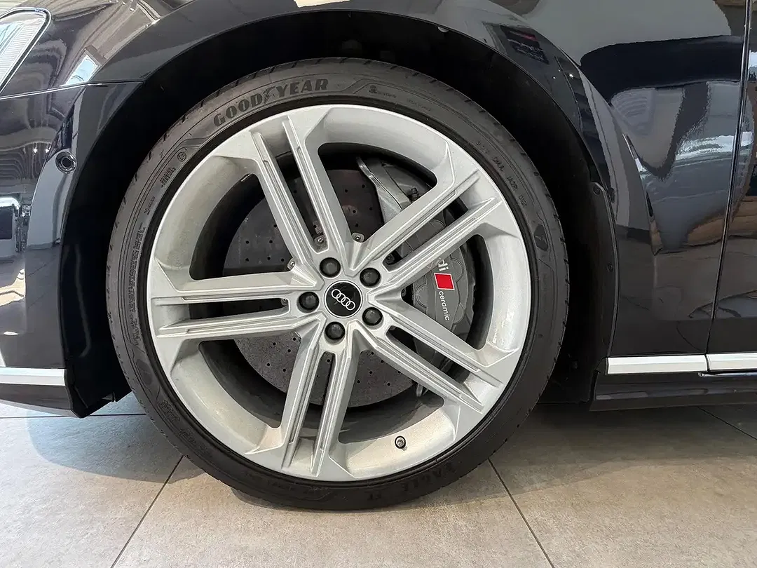 Audi S8 4.0 TFSI quattro - Thumbnail 8
