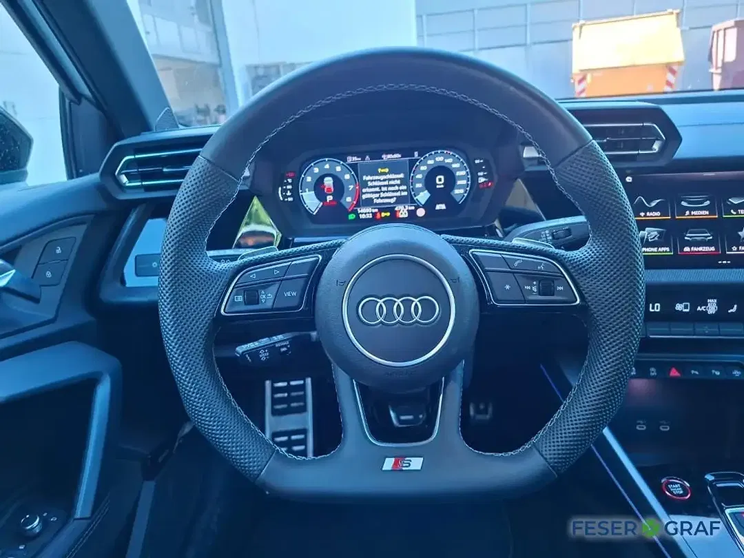 Audi S3 Sportback - Thumbnail 9