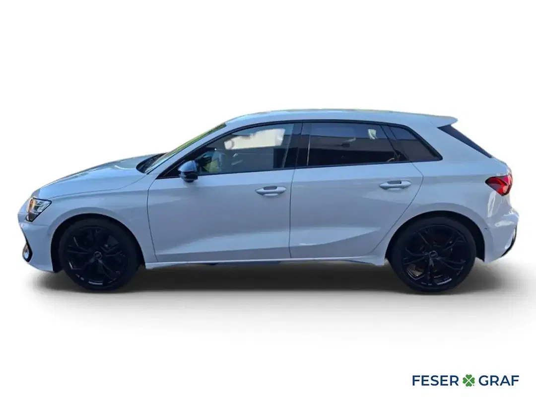 Audi S3 Sportback - Thumbnail 2