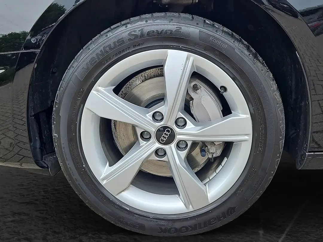 Audi A4 40 TDI S tronic quattro Avant advanced - Thumbnail 5