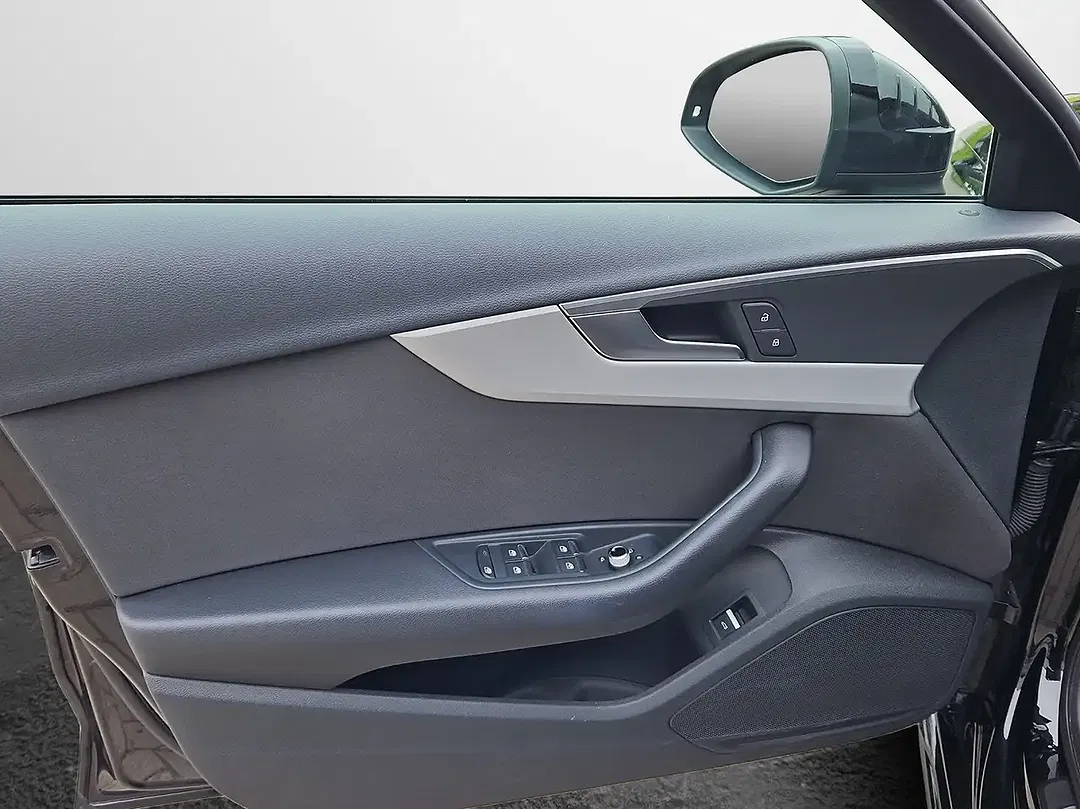 Audi A4 40 TDI S tronic quattro Avant advanced - Thumbnail 6