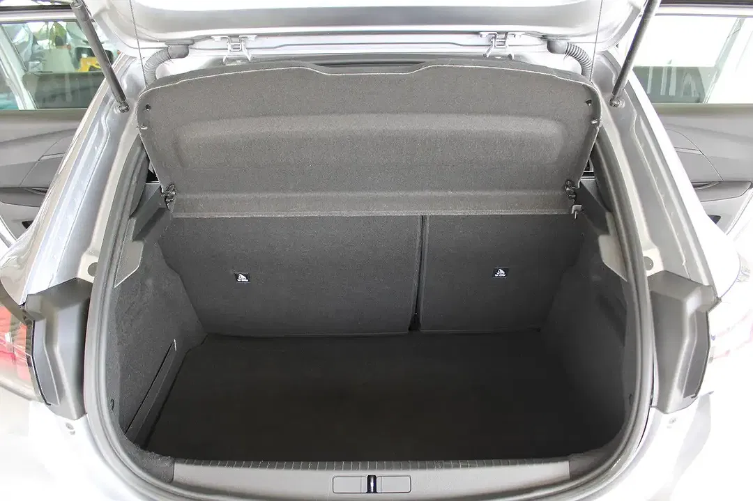 Peugeot 208 Active Pack - Thumbnail 10