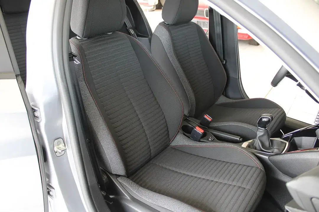 Peugeot 208 Active Pack - Thumbnail 13