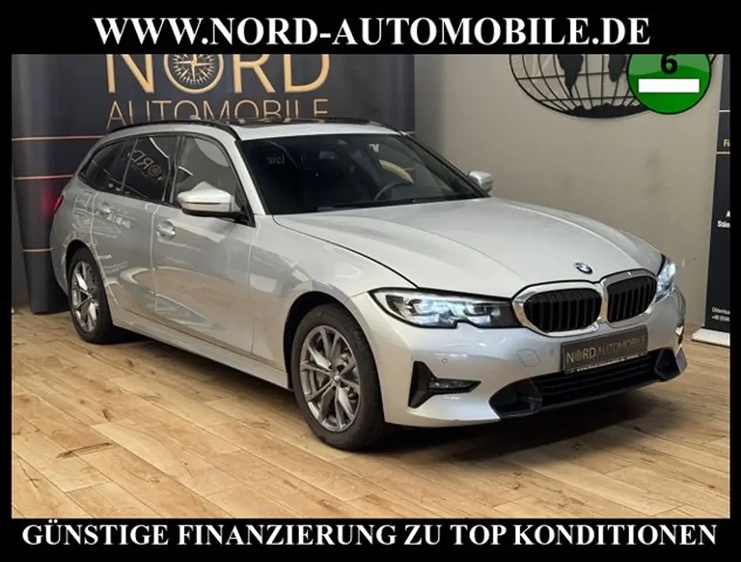 BMW 330 xDrive Touring Sport Line - Afbeelding 1