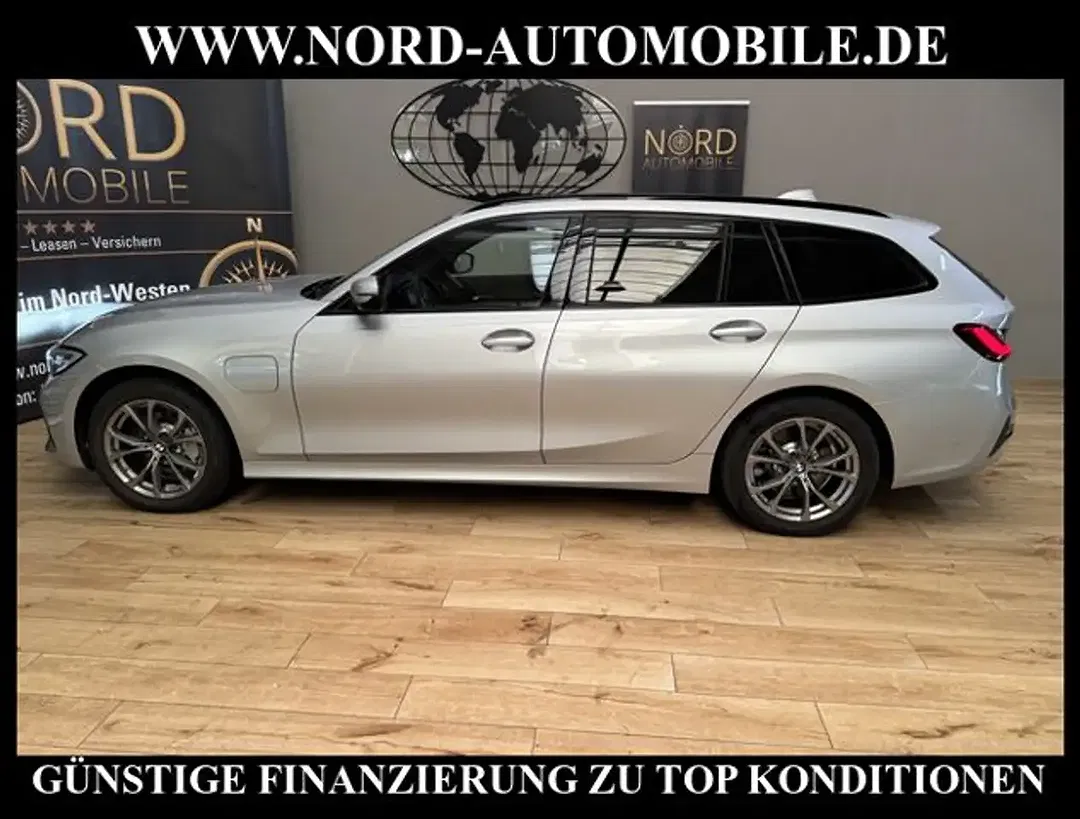 BMW 330 xDrive Touring Sport Line - Thumbnail 5
