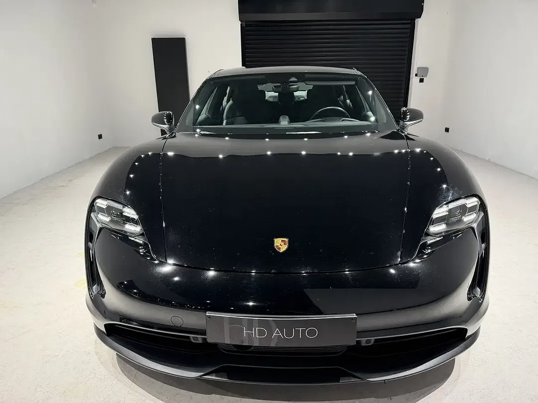 Porsche Taycan 4 Performance Sport Chrono - Thumbnail 6